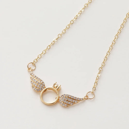Collar Alas de Ángel: Eleva tu Estilo y tu Espíritu